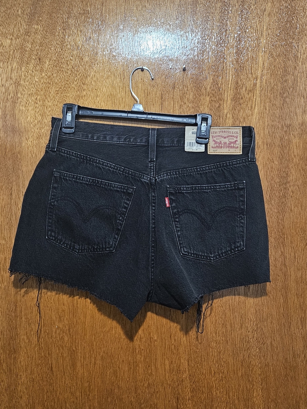 Levi's 501 Original High Rise Denim Shorts/women's/Black Distressed - Size 31 - Picture 5 of 14